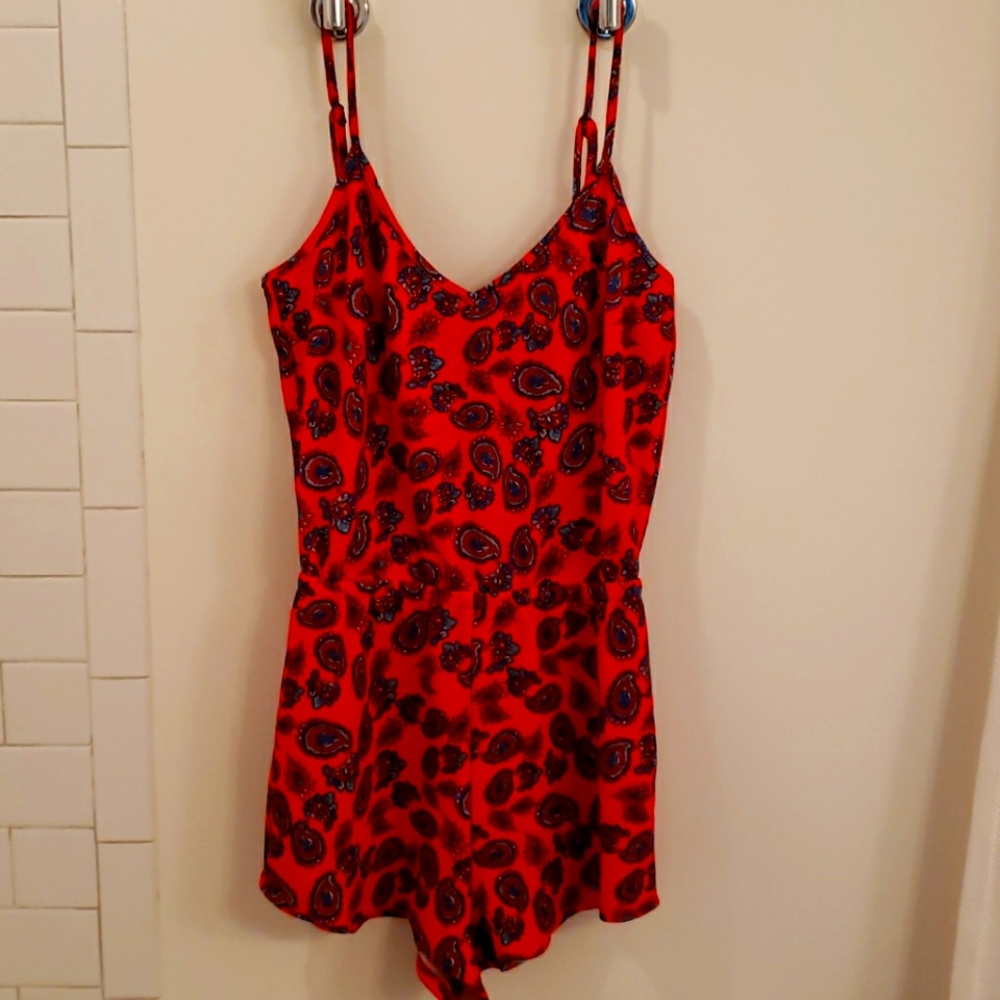 SMYM Romper Size M